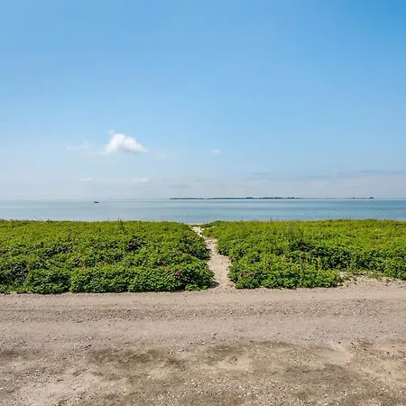 Arnwith - 20m From The Sea By Interhome *