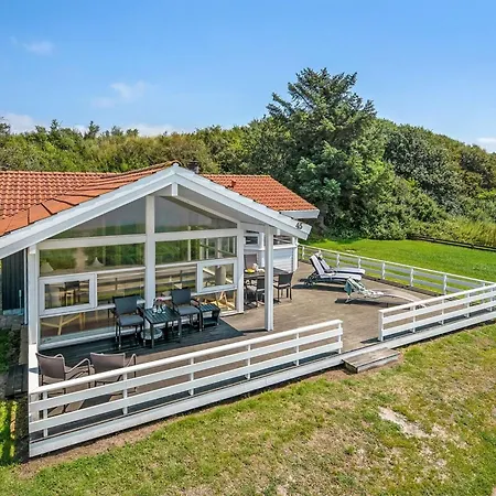 Holiday home Arnwith - 20m From The Sea By Interhome