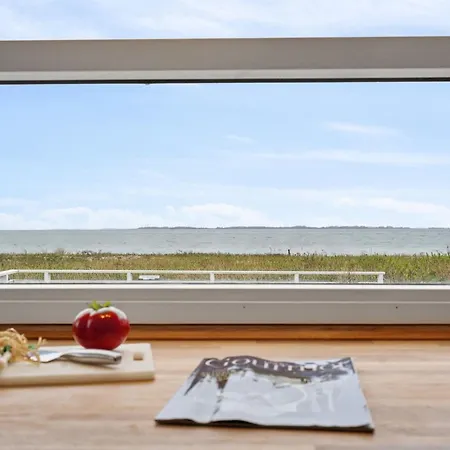 Arnwith - 20m From The Sea By Interhome Assens